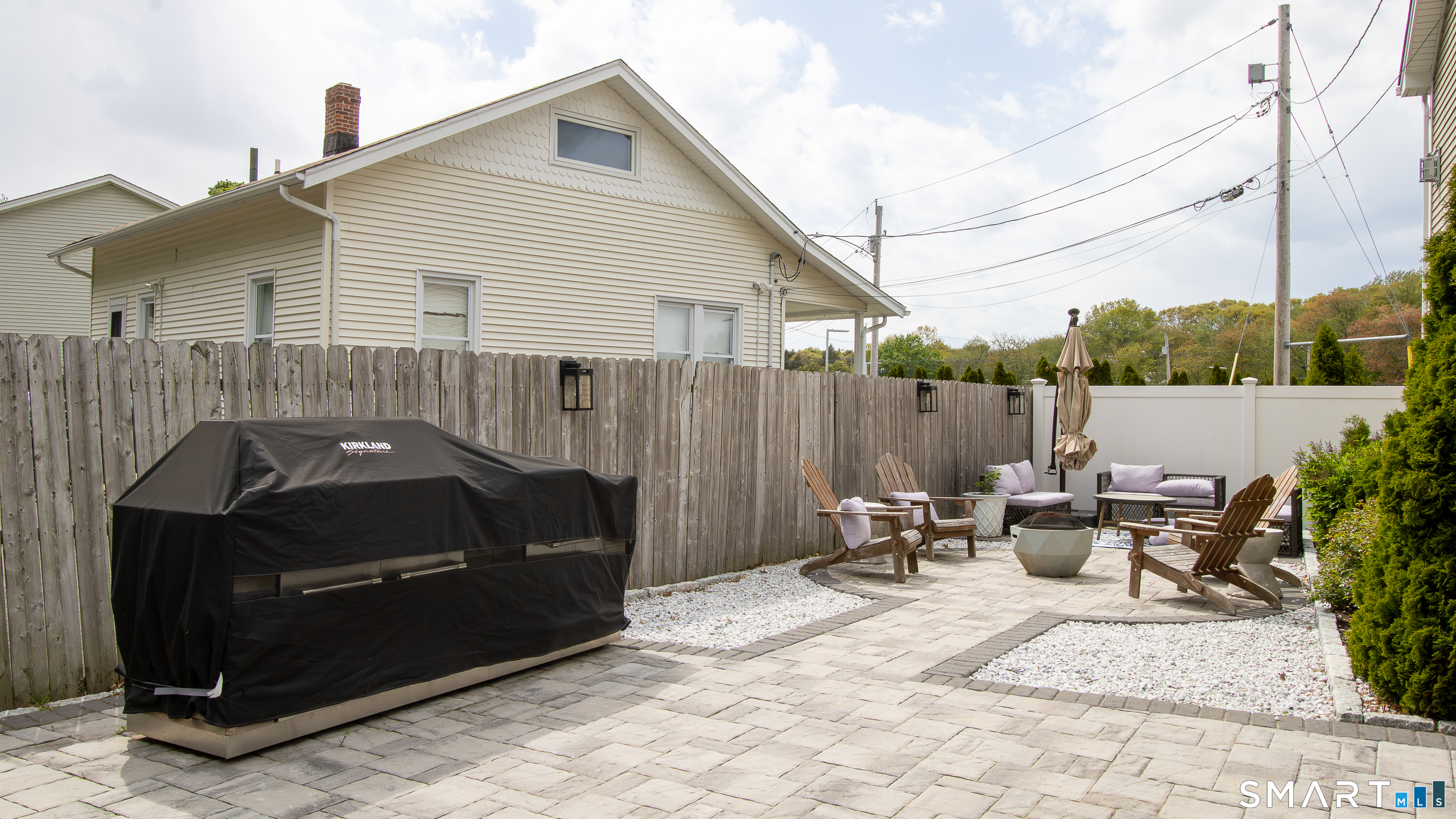 20 Twin Oaks Terrace