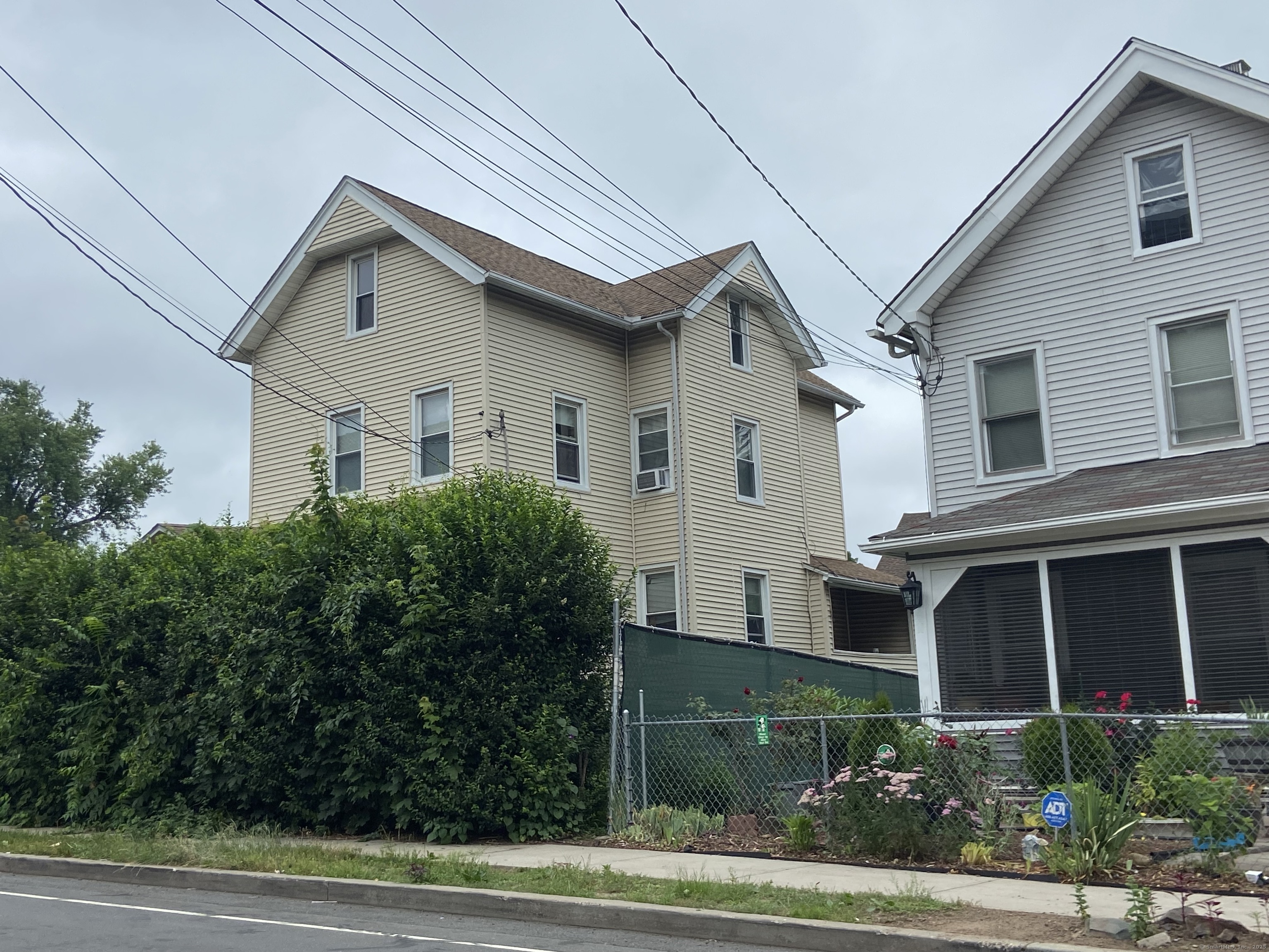561 East Street