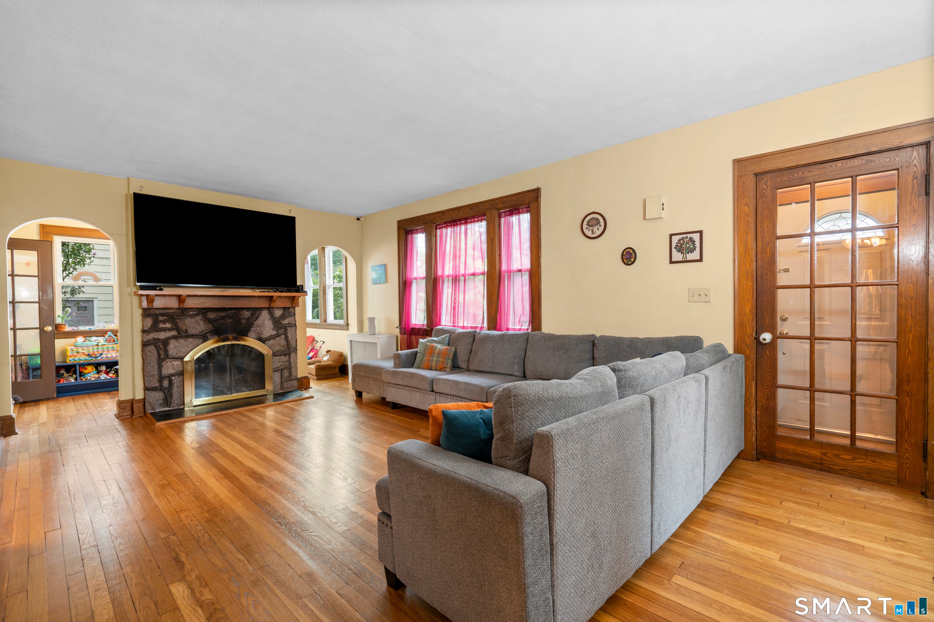 34 Glenwood Avenue
