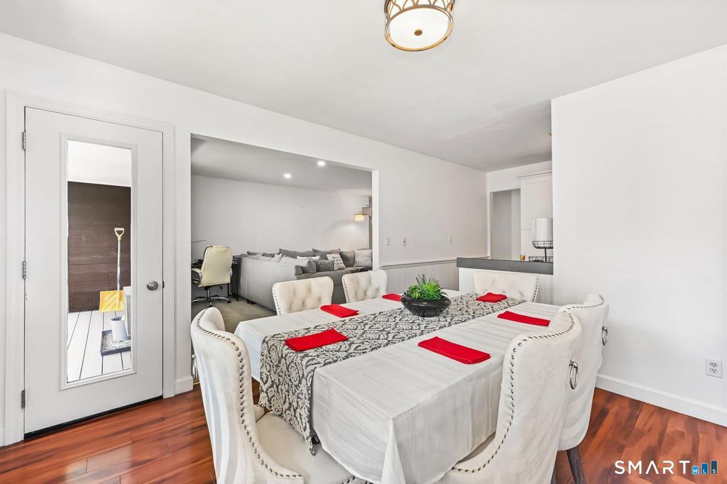 Photo of 154 Cold Spring Road #5, Stamford, CT 06905 (MLS # 24166058)