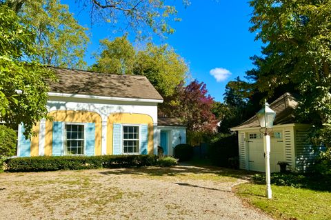 A home in Old Lyme