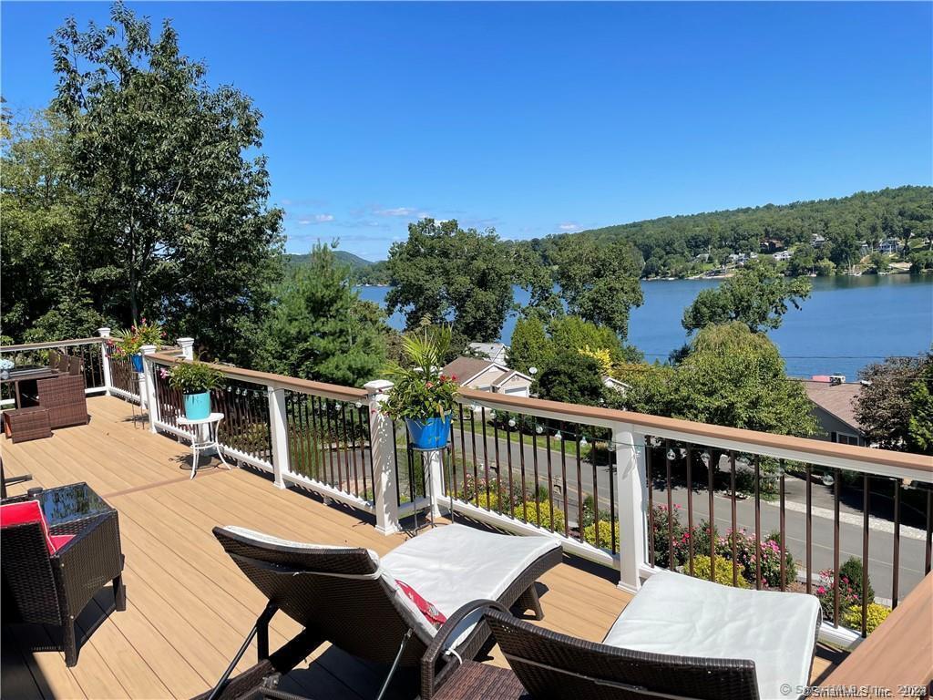 Rental Property at N Lake Shore Drive, Brookfield, Connecticut - Bedrooms: 3 
Bathrooms: 3 
Rooms: 6  - $7,000 MO.