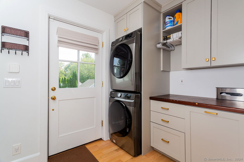 39 Riverside Avenue, Greenwich, Connecticut image 11