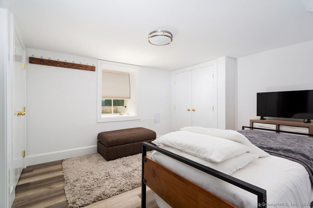 39 Riverside Avenue, Greenwich, Connecticut image 27