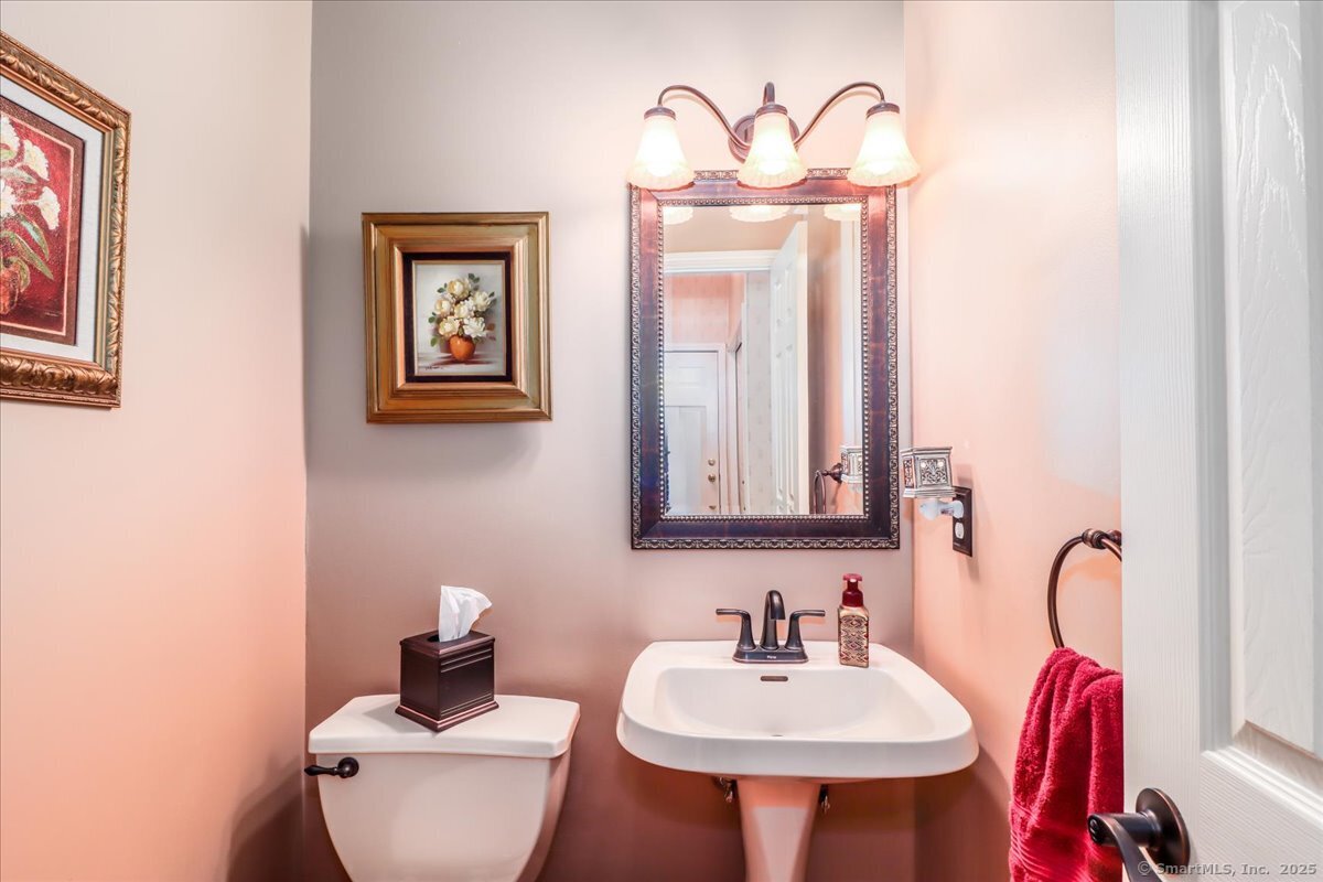 9 Rosick Road, Wallingford, Connecticut image 23