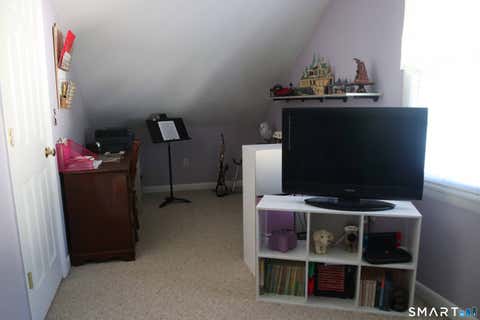 Tiny photo for 4 Parkwoods Drive #4, Norwich, CT 06360 (MLS # 24186786)