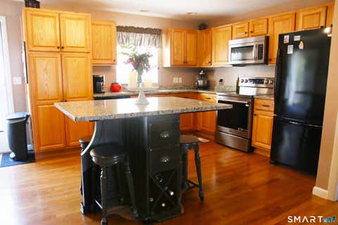Tiny photo for 4 Parkwoods Drive #4, Norwich, CT 06360 (MLS # 24186786)