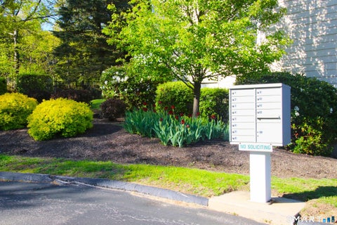 Tiny photo for 4 Parkwoods Drive #4, Norwich, CT 06360 (MLS # 24186786)
