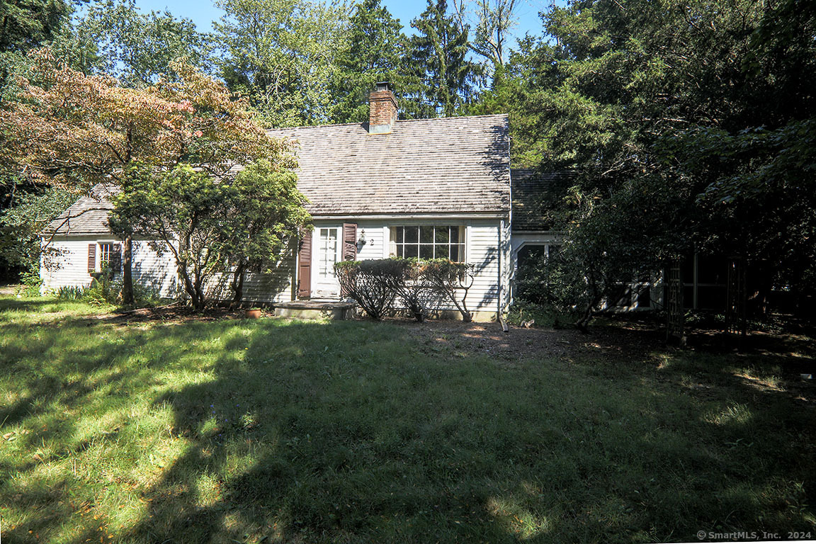 Property for Sale at 2 Woodley Lane, Norwalk, Connecticut - Bedrooms: 3 
Bathrooms: 2 
Rooms: 6  - $500,000