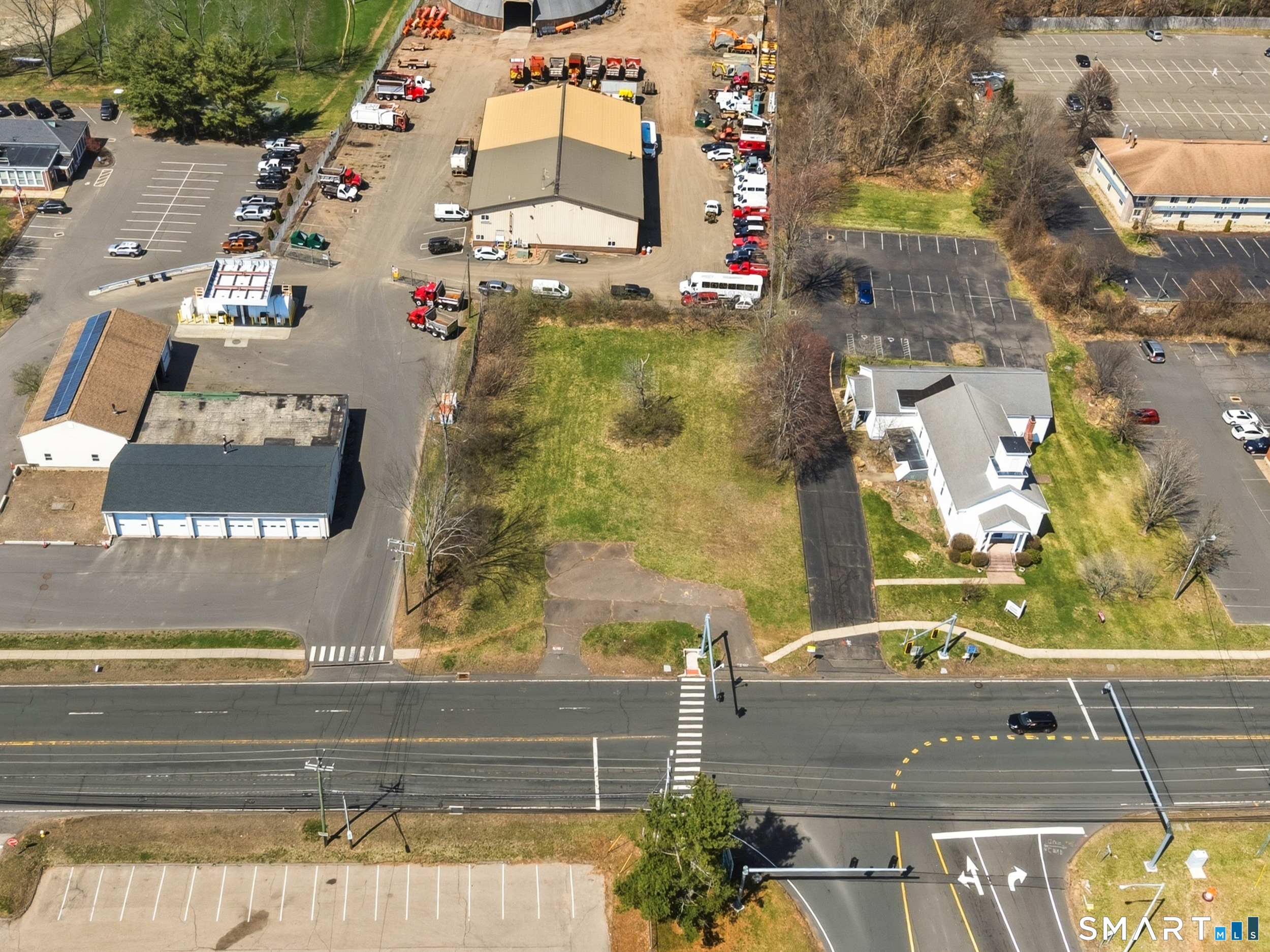 395 Hartford Turnpike