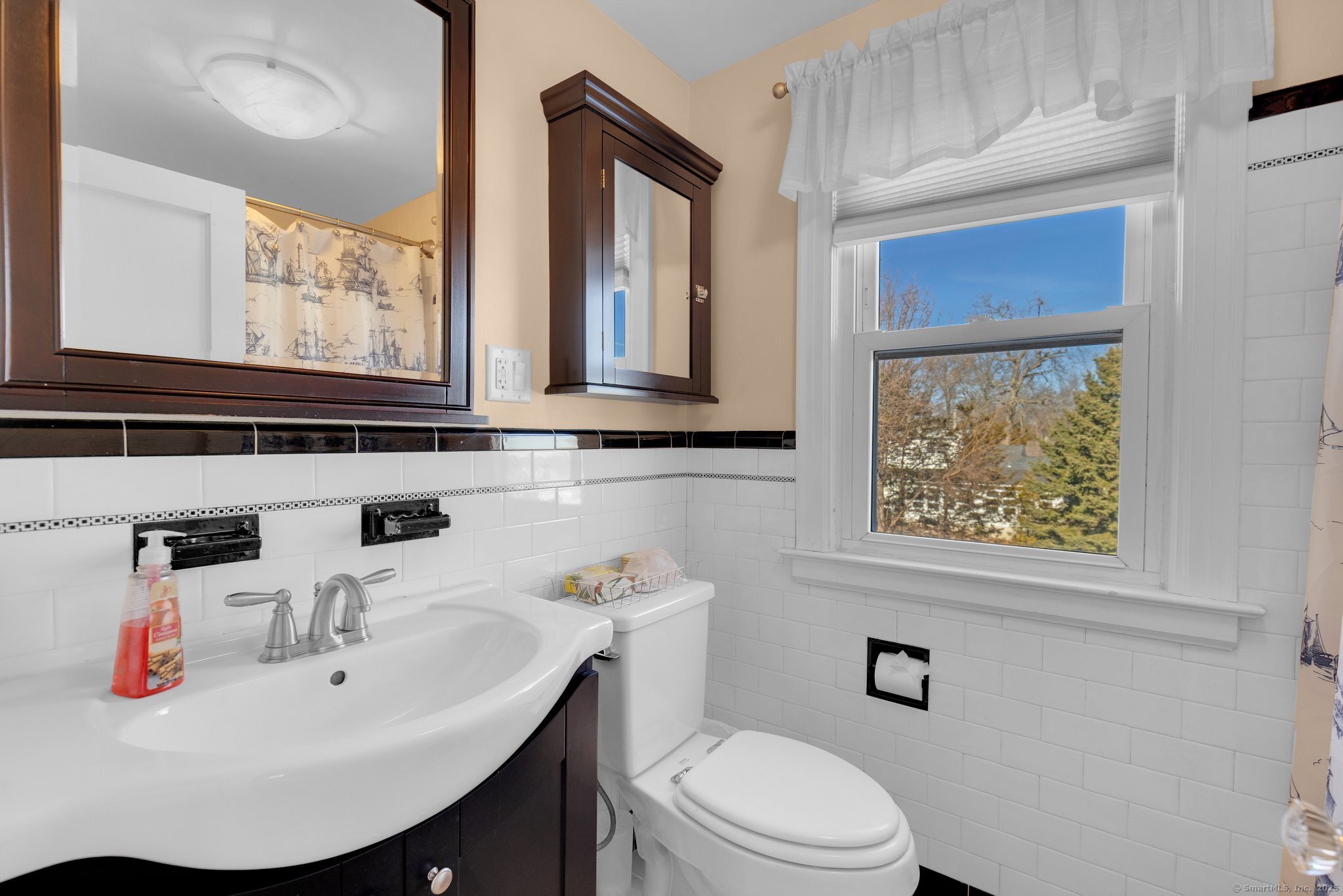 13 Grand Street, West Haven, Connecticut image 24