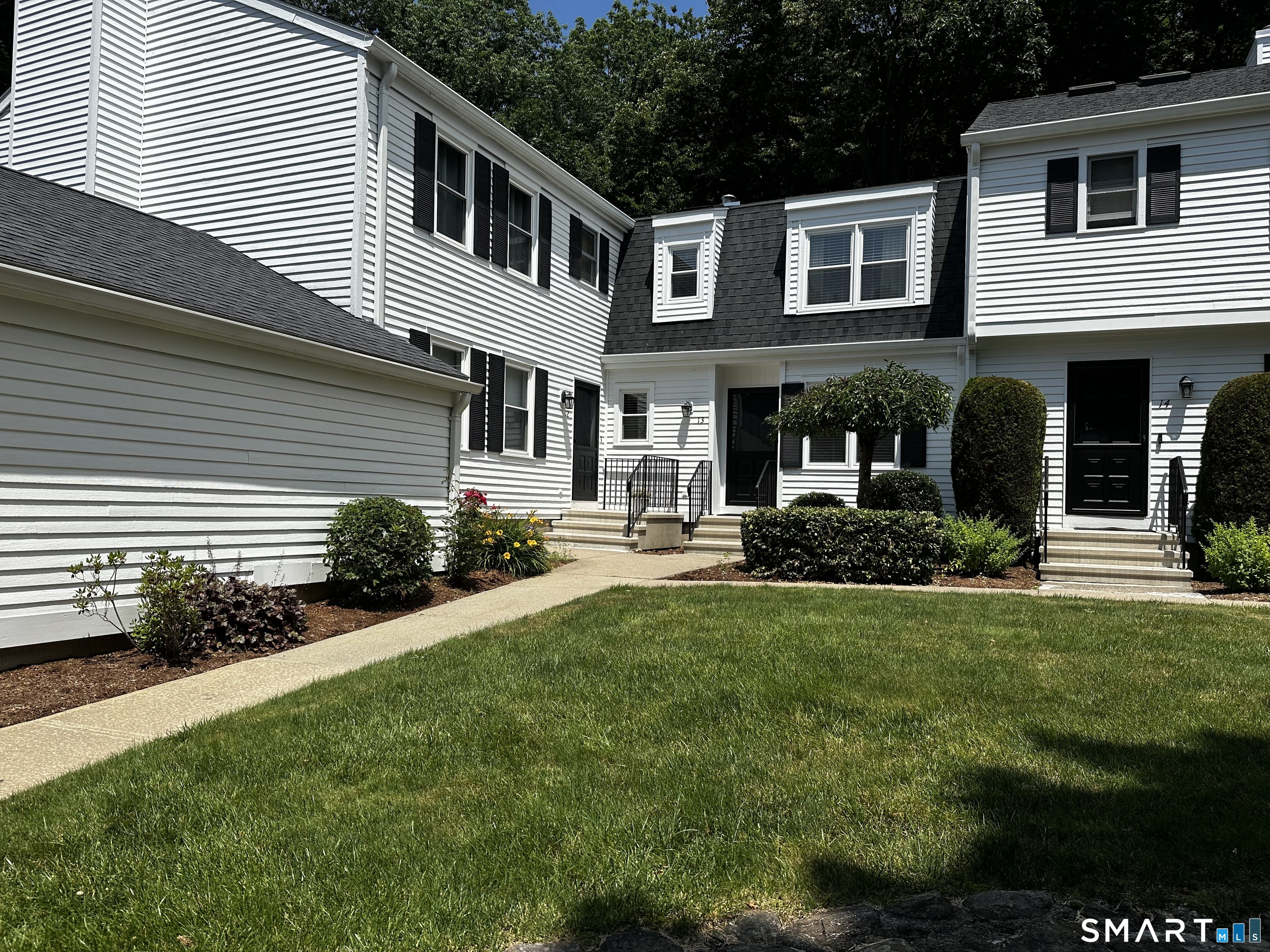 319 Thomaston Road 13
