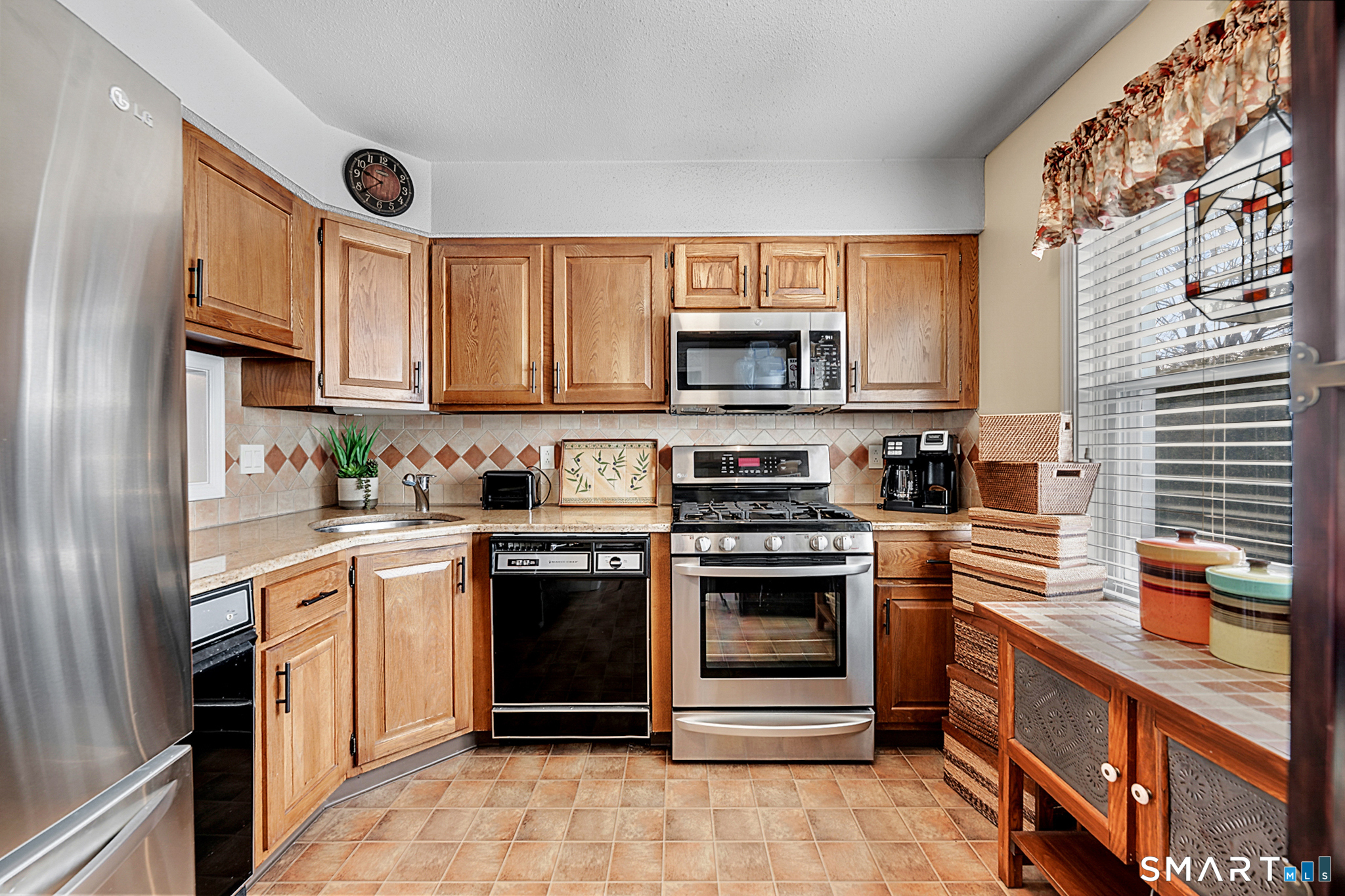 319 Thomaston Road 13