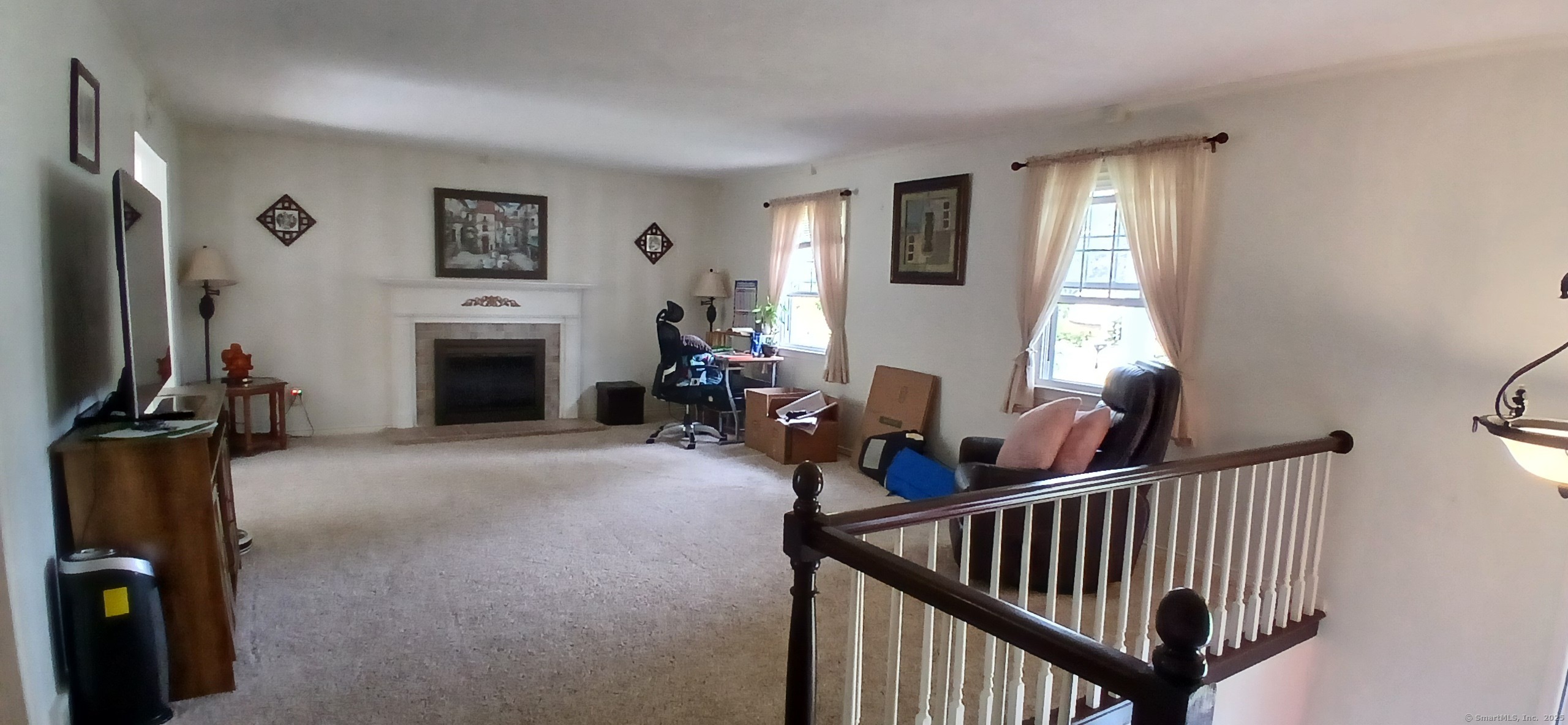 Torrington, Connecticut 06790, United States, 3 Bedrooms Bedrooms, ,3 BathroomsBathrooms,Residential,Pending,209019