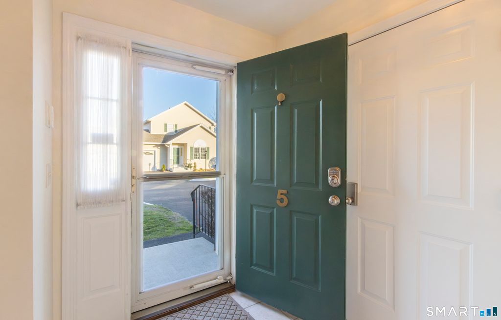 Photo of 5 Cider Mill Lane, Trumbull, CT 06611 (MLS # 24144185)