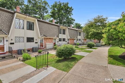 Tiny photo for 253 West Street #8, Southington, CT 06479 (MLS # 24188420)