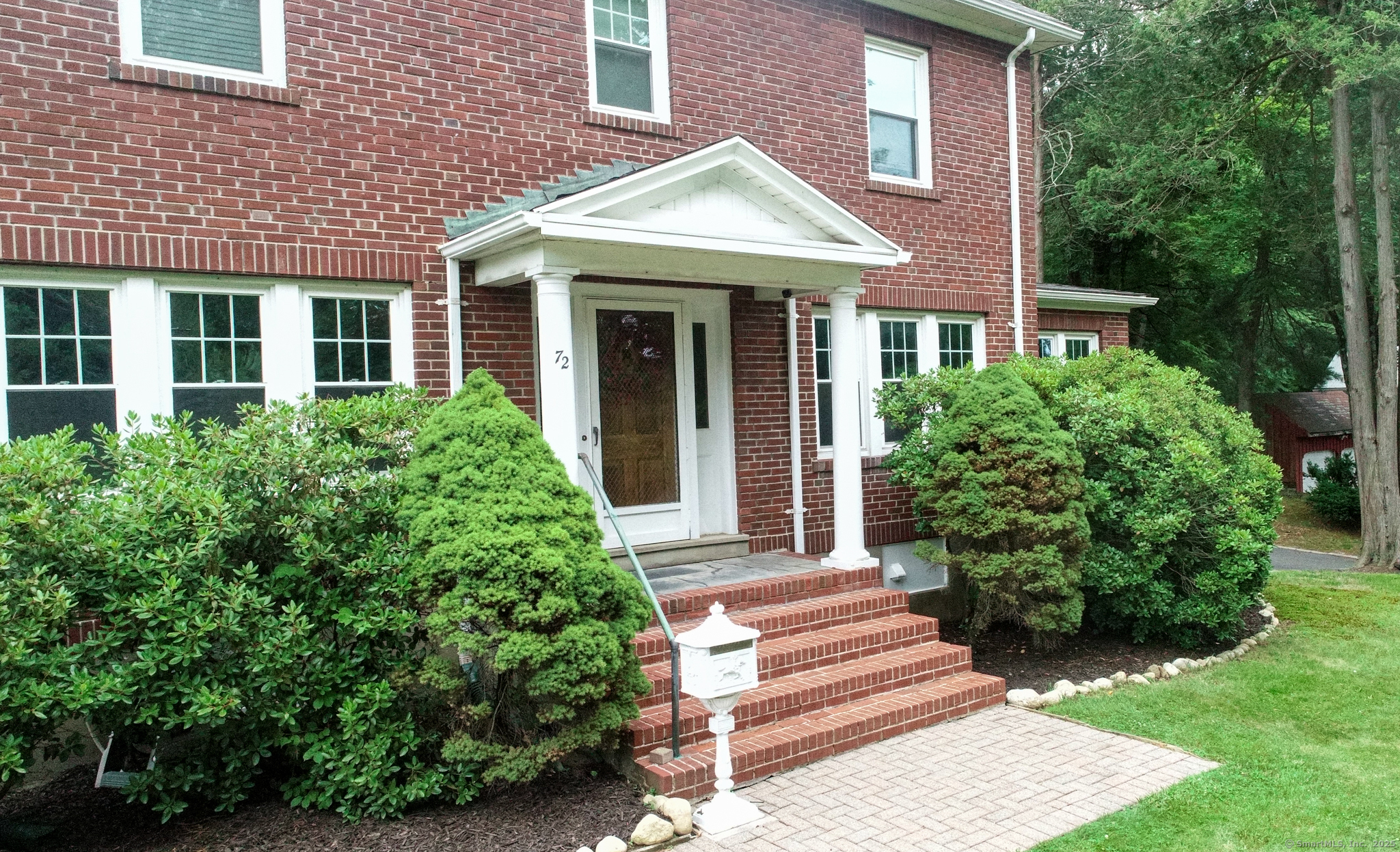 72 Lovely Street