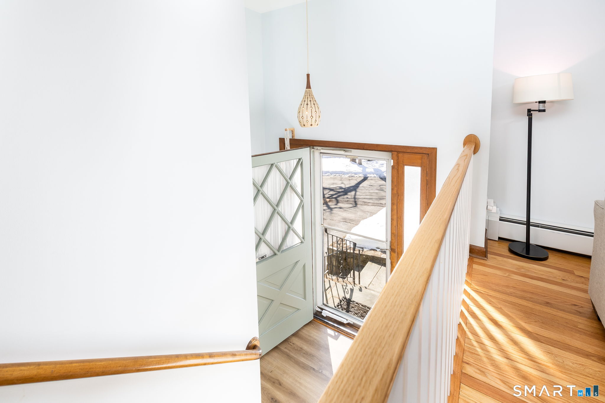 95 Lakewood Circle South