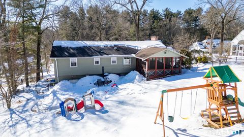 Tiny photo for 95 Lakewood Circle S, Manchester, CT 06040 (MLS # 24156778)