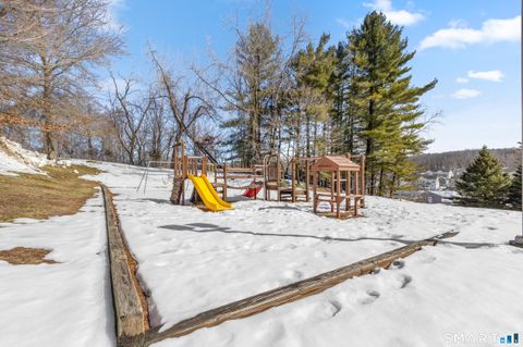 Tiny photo for 5 Deer Run #5, Bethel, CT 06801 (MLS # 24156380)