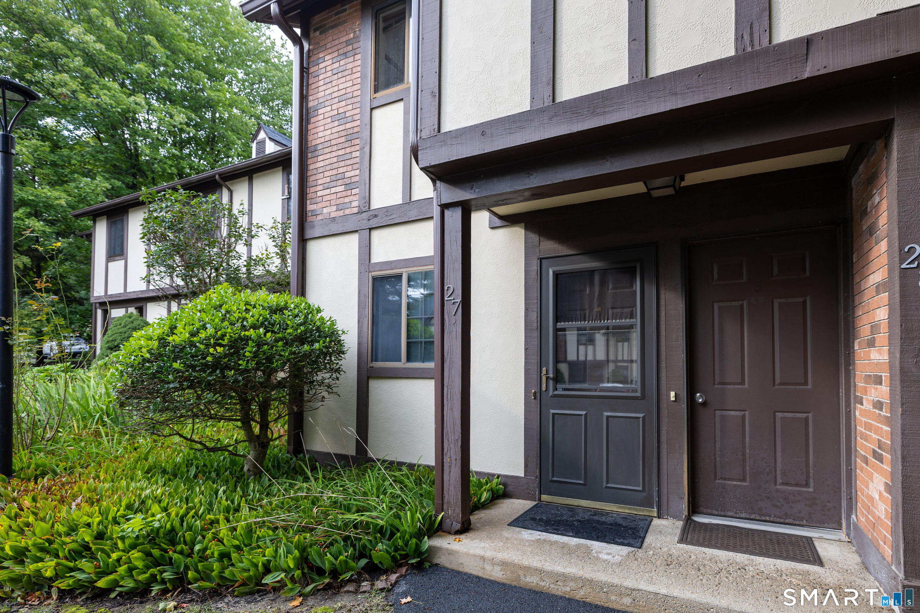 27 Andover Court 27