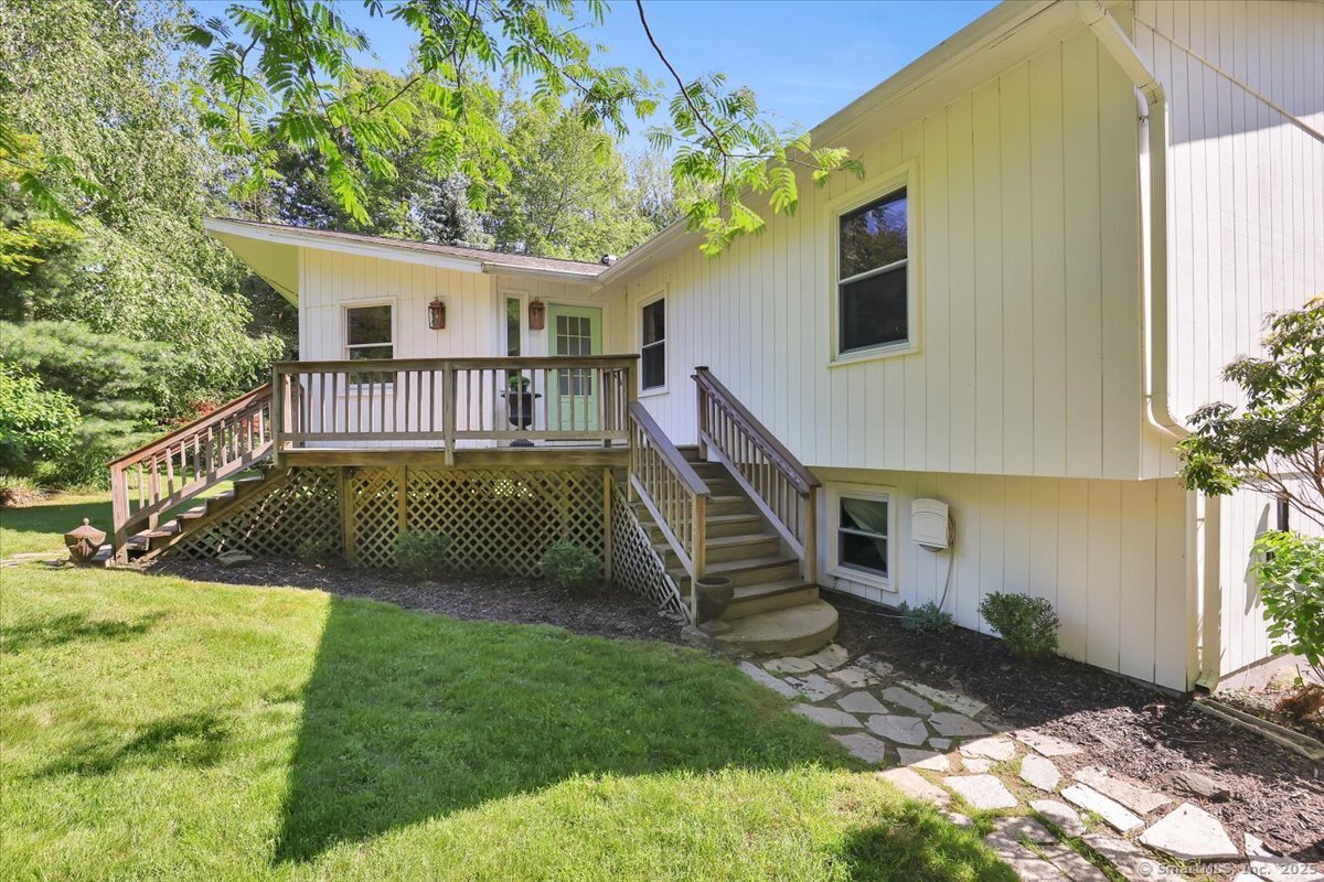 9 Madrina Lane