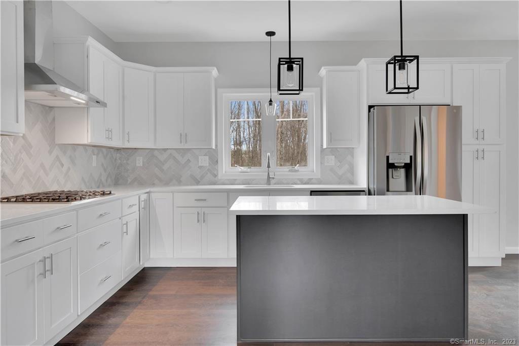 192 Corbin Ridge, Bristol, Connecticut image 6