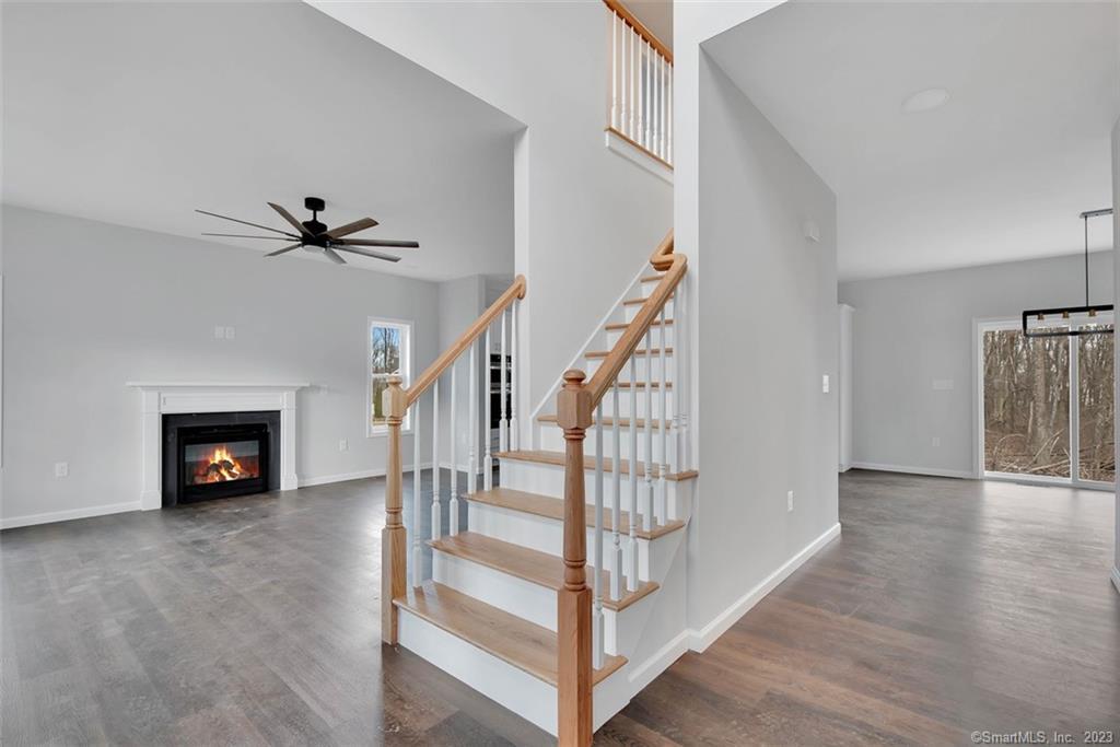 192 Corbin Ridge, Bristol, Connecticut image 2