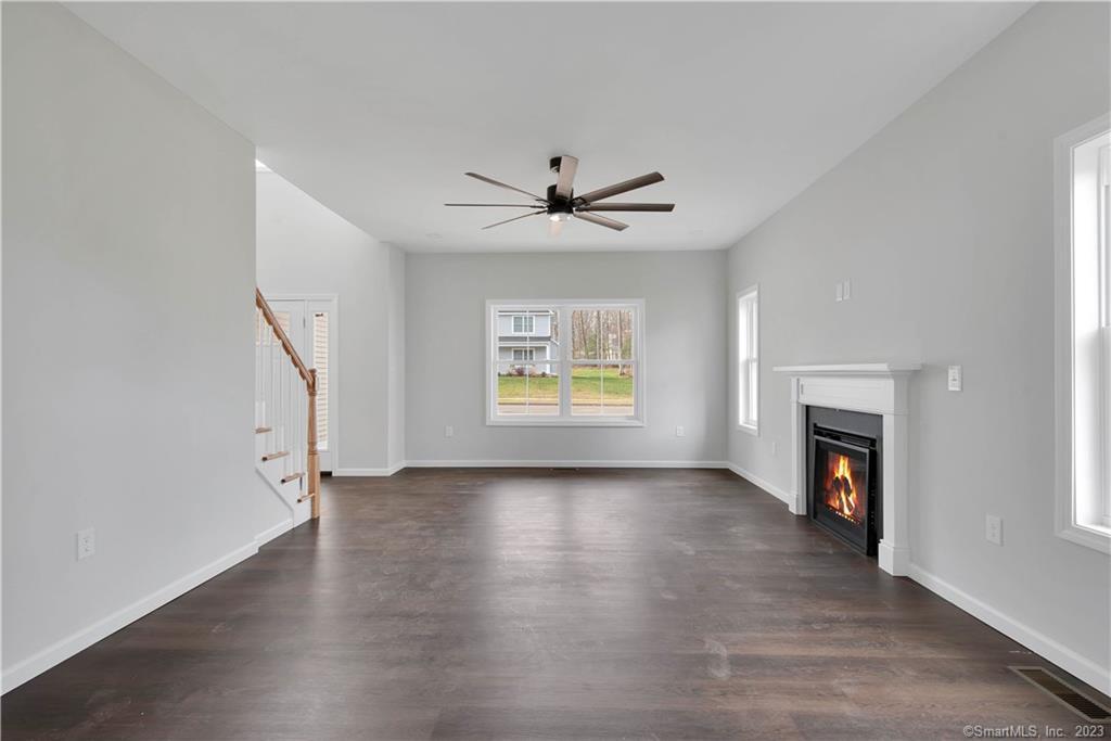 192 Corbin Ridge, Bristol, Connecticut image 4