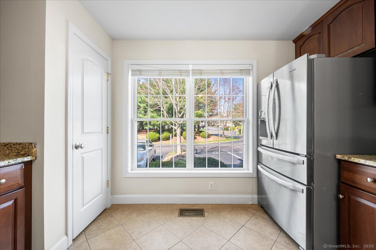 15 Freedom Way #91, East Lyme, Connecticut image 5