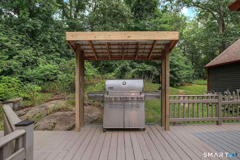 Tiny photo for 98 Bishop Lane, Madison, CT 06443 (MLS # 24192334)