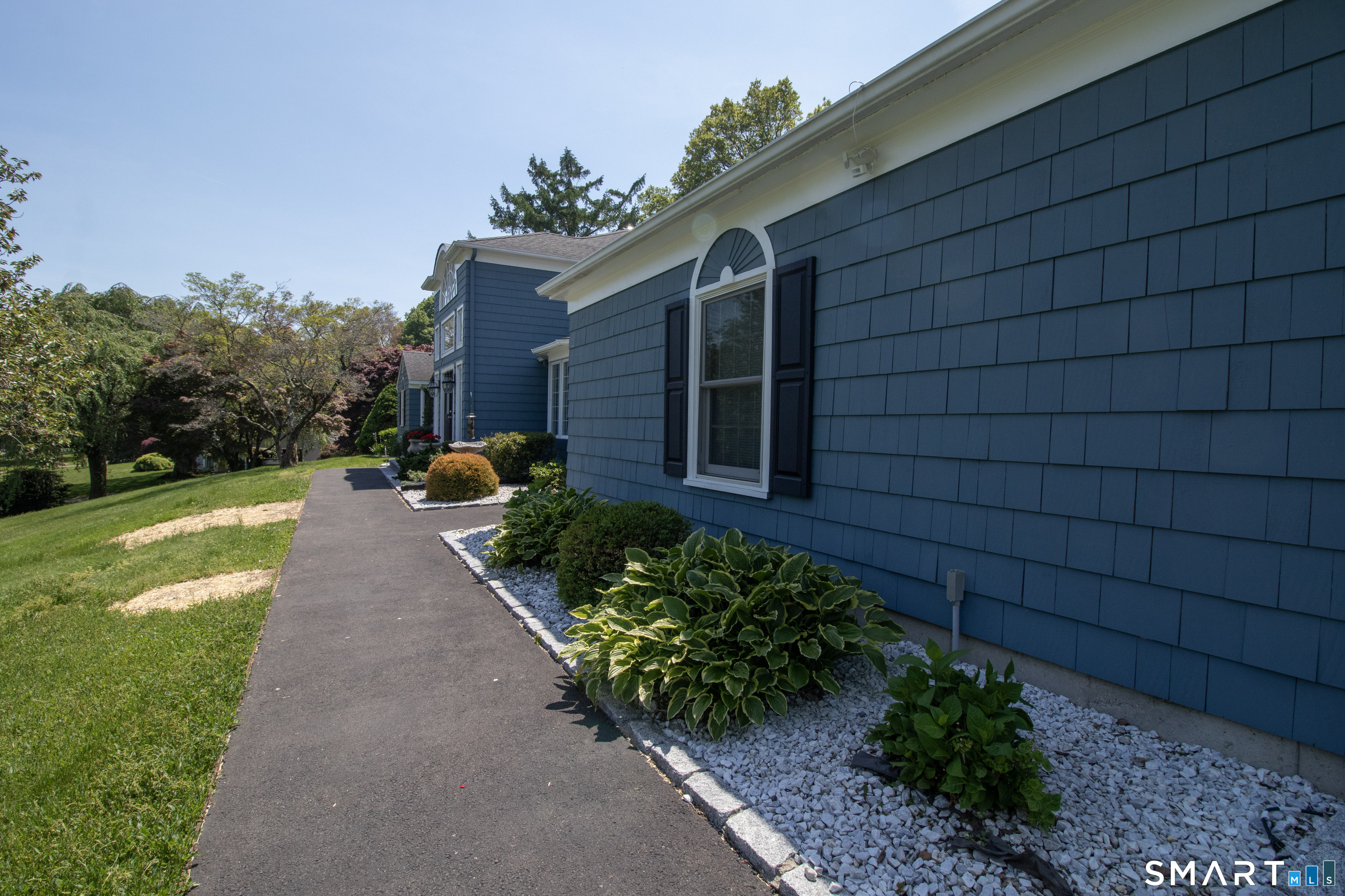 15 Griffing Pond Road