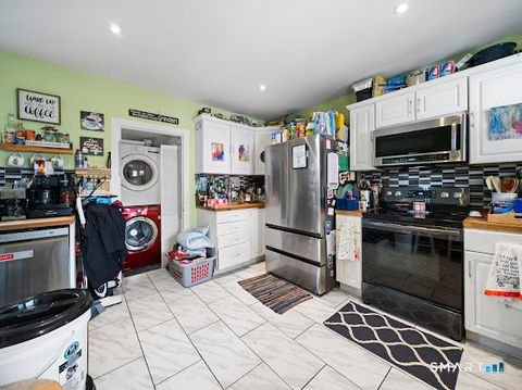 Tiny photo for 182 Broad Street, Norwich, CT 06360 (MLS # 24151125)