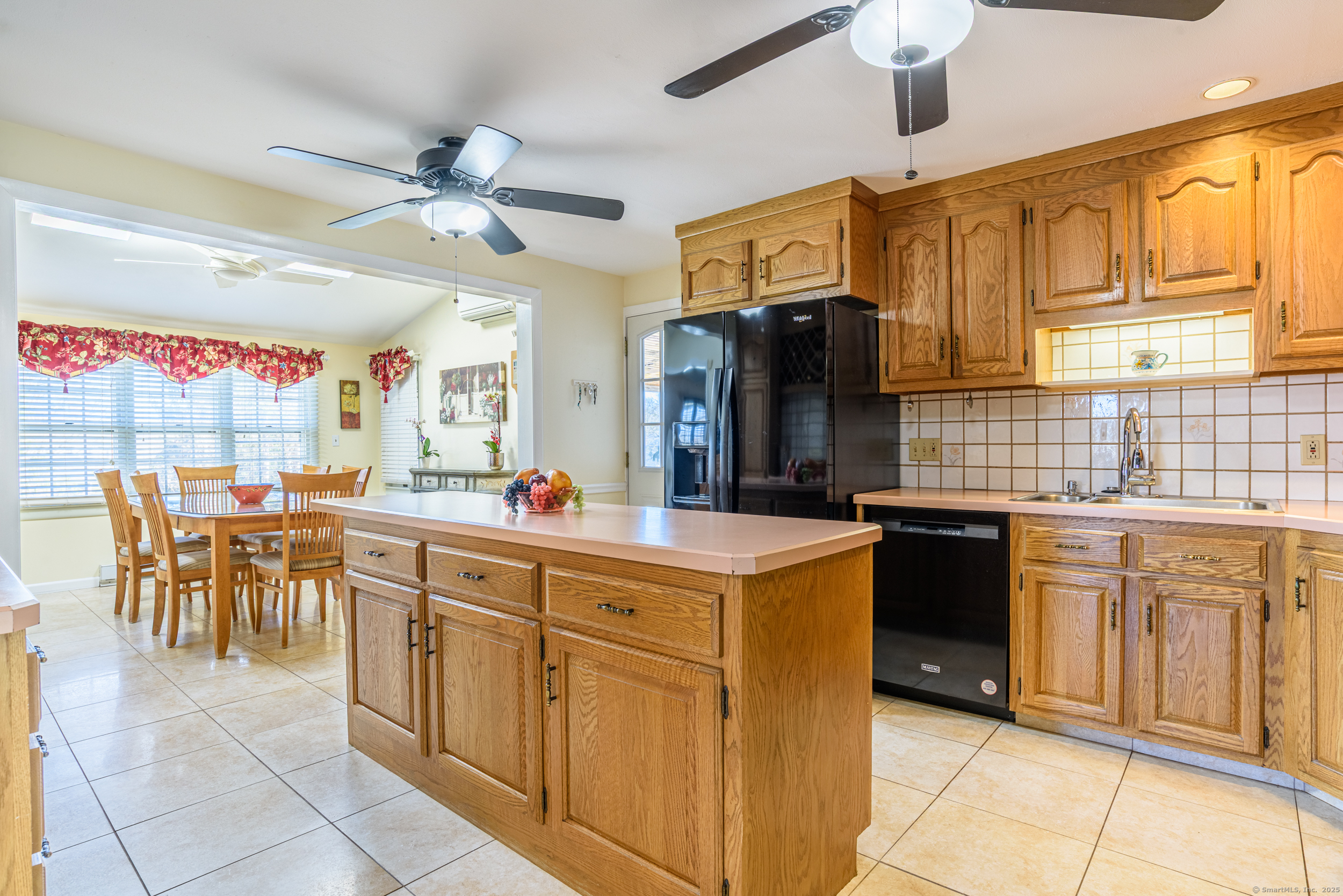 12 Windsor Road, North Haven, Connecticut image 14