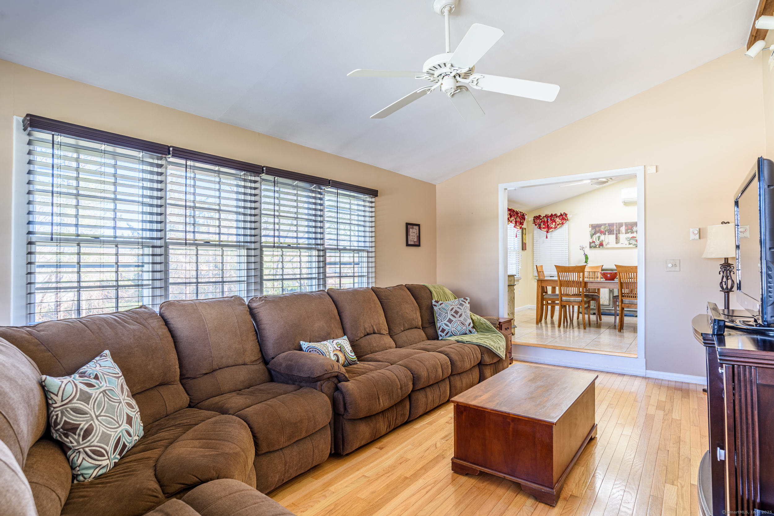 12 Windsor Road, North Haven, Connecticut image 11