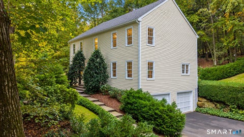 Photo of 18 Cove Road, Brookfield, CT 06804 (MLS # 24212152)