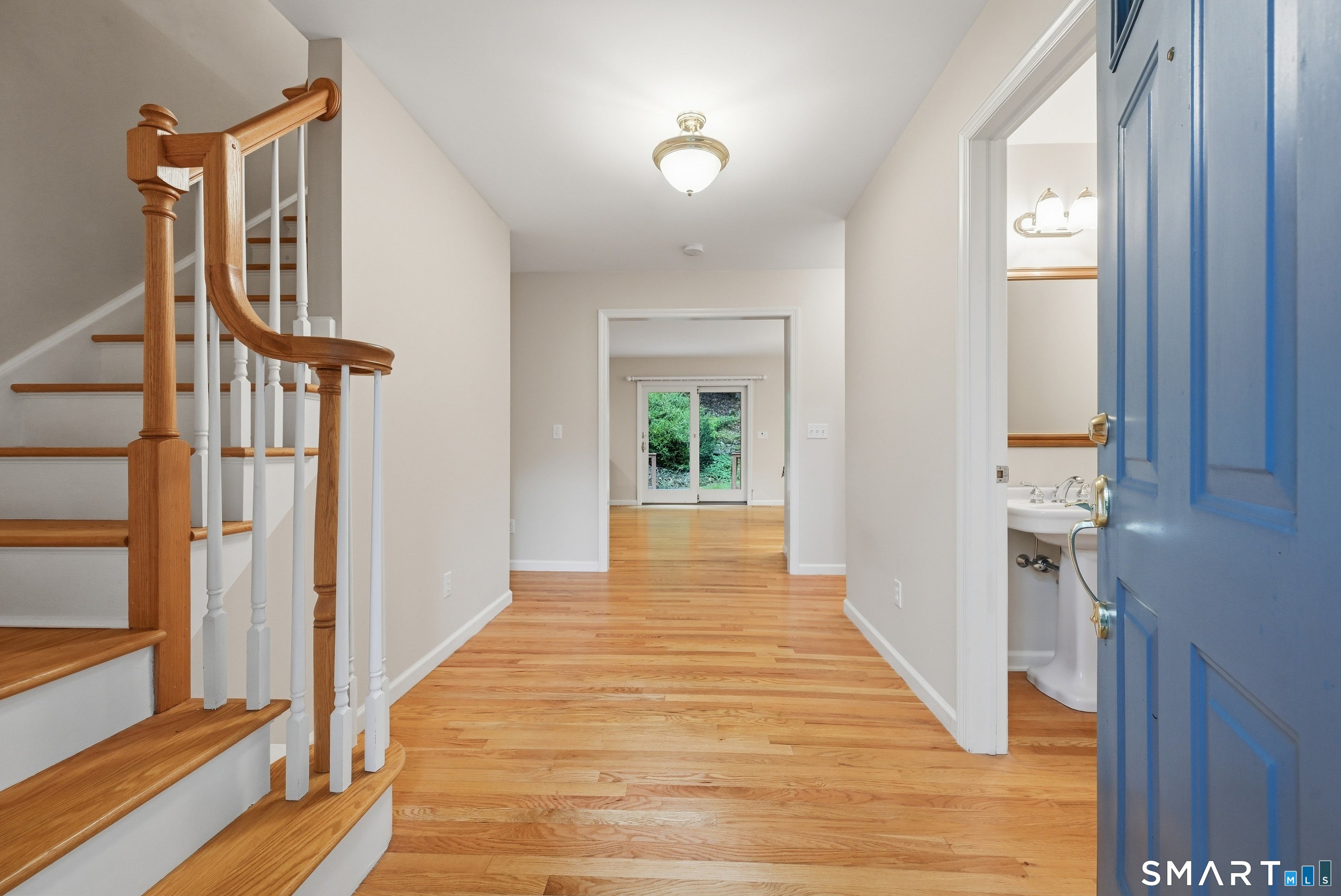 18 Cove Road