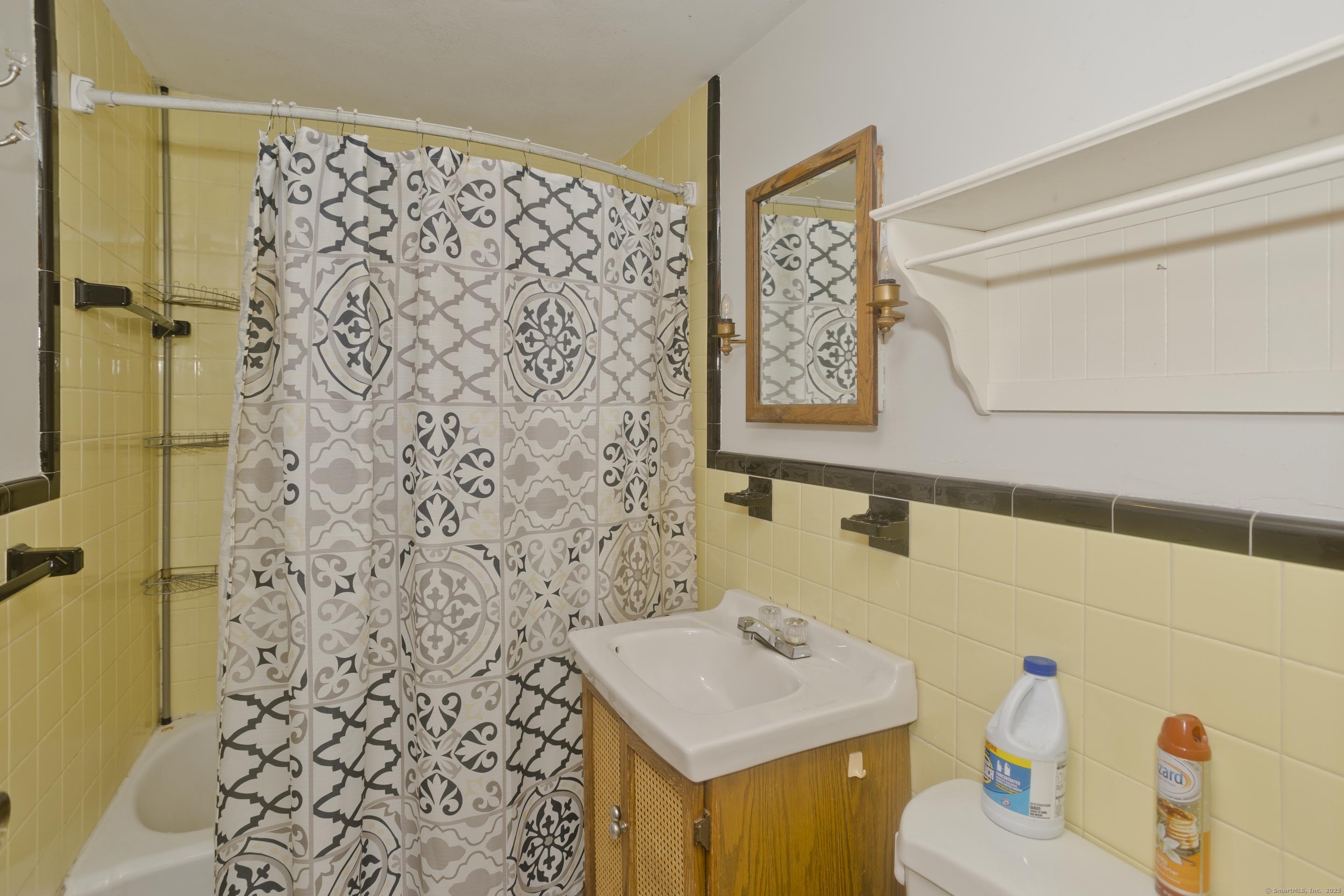48 Leona Lane, New Britain, Connecticut image 16