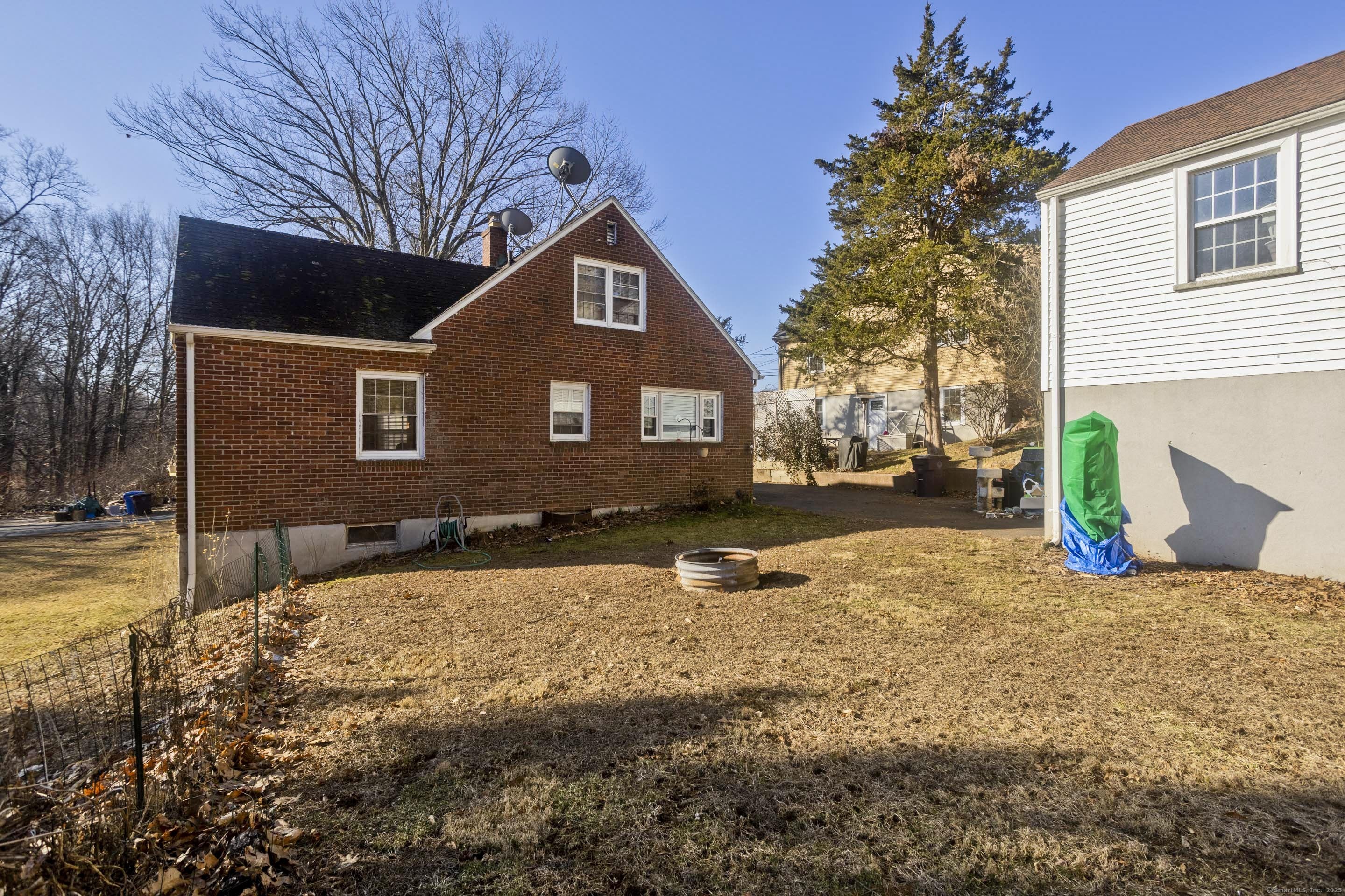 48 Leona Lane, New Britain, Connecticut image 2