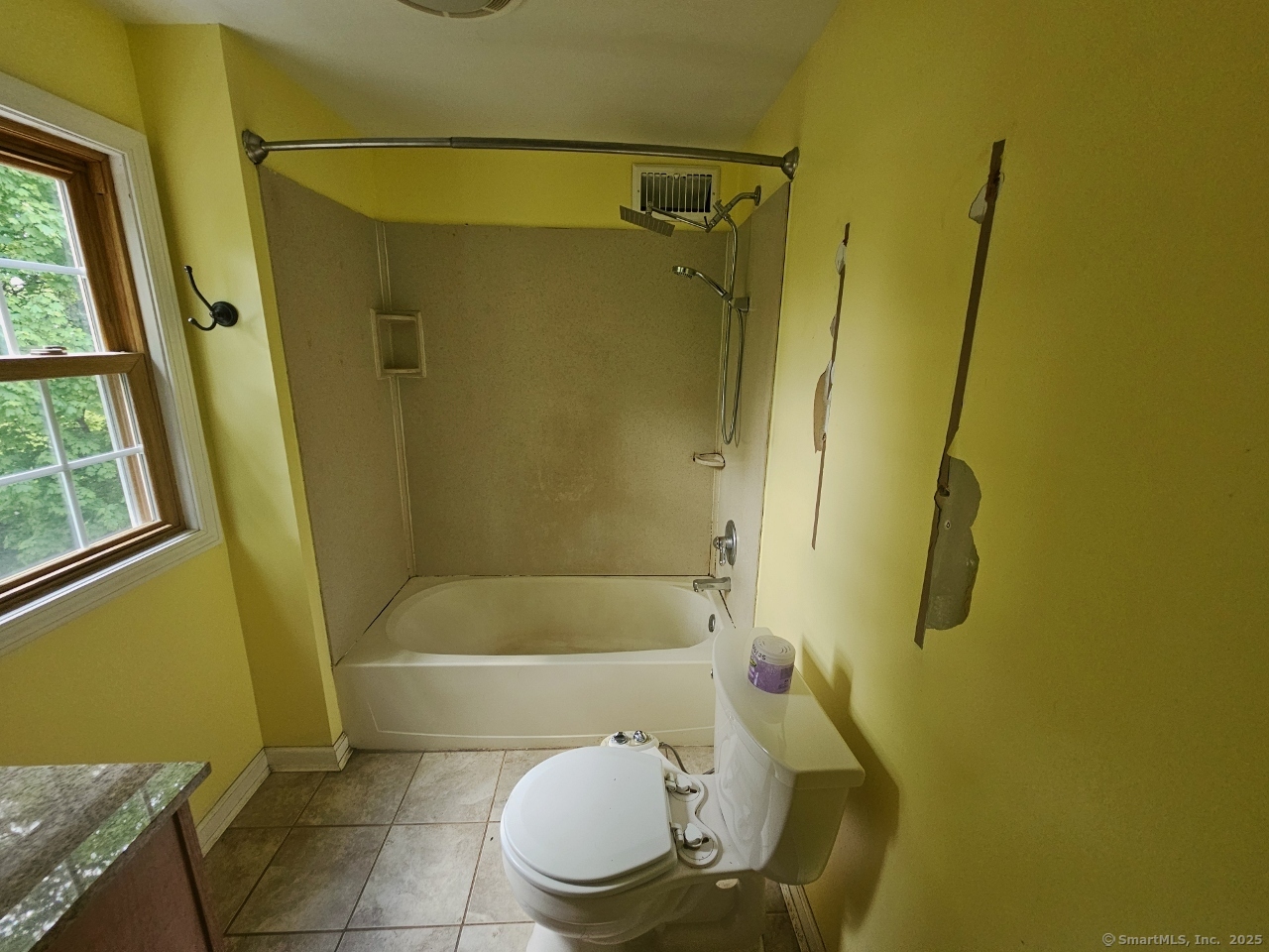 1377 Main Street, Newington, Connecticut image 25