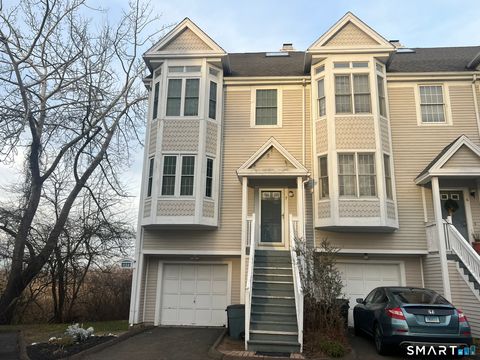 Photo of 924 Quinnipiac Avenue #APT 7, New Haven, CT 06513 (MLS # 24144232)