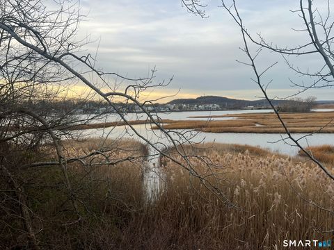 Tiny photo for 924 Quinnipiac Avenue #APT 7, New Haven, CT 06513 (MLS # 24144232)