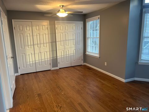 Tiny photo for 924 Quinnipiac Avenue #APT 7, New Haven, CT 06513 (MLS # 24144232)