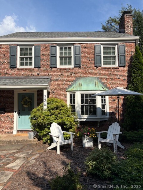 326 Ridgewood Road