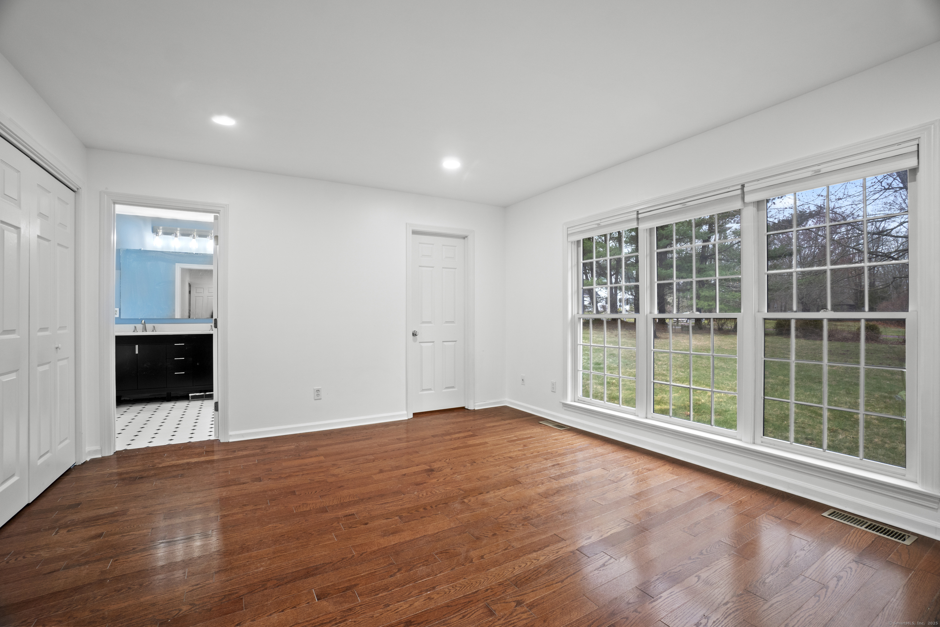 87 Viola Drive, East Hampton, Connecticut image 5