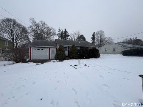 Homes For Sale - 65 Brooklawn Drive<br/> Meriden, CT 06450