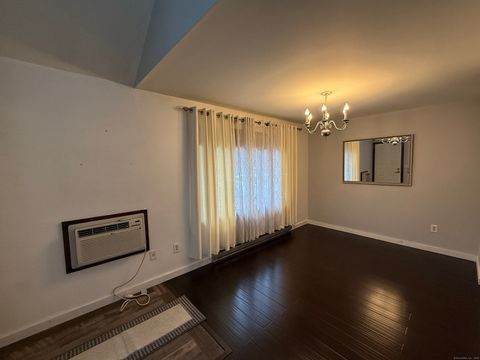 Tiny photo for 7 Twin Oaks, New Milford, CT 06776 (MLS # 24133676)