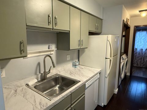 Tiny photo for 7 Twin Oaks, New Milford, CT 06776 (MLS # 24133676)