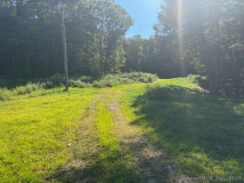 636 Route 163 Montville CT 06370