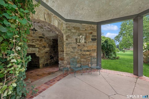 Tiny photo for 5 Sherwood Avenue, Greenwich, CT 06831 (MLS # 24201898)